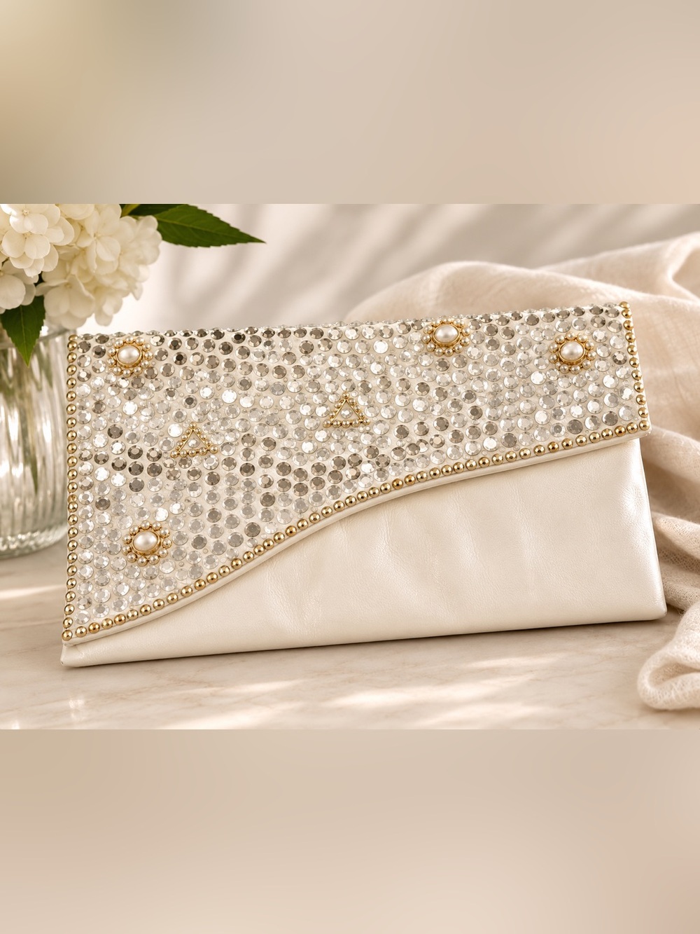 Vintage Leona Elegant White Embellished Fold-Over Clutch Bag